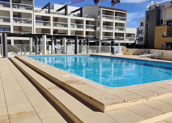 Apartment Charmant Apt Climatise Au Port Avec Parking & Piscine - Fr-1-801-9